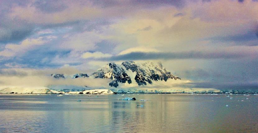 La Antártida: geografía e historia para niños