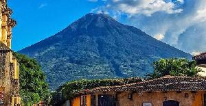 Las erupciones del Volcán de Agua en Guatemala