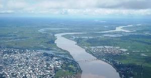 Río Apure es el principal afluente navegable del río Orinoco