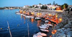 Visita las mejores playas de Menorca en velero